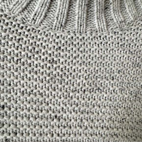 Marine Layer Women's Remi Turtleneck Sweater in Light Heather Grey Neps Size XL - Picture 9 of 13